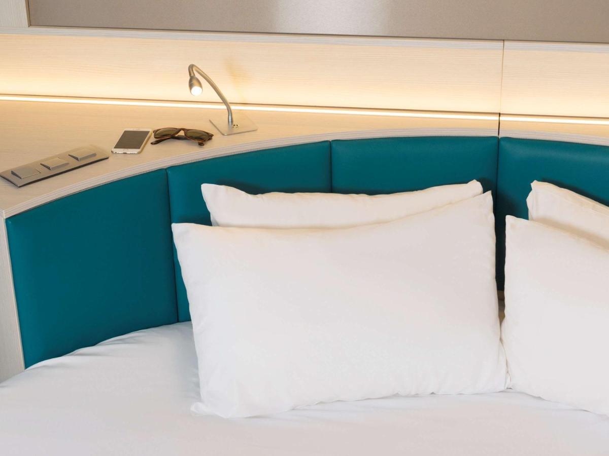 Ibis Styles Nivelles Hotell Exteriör bild