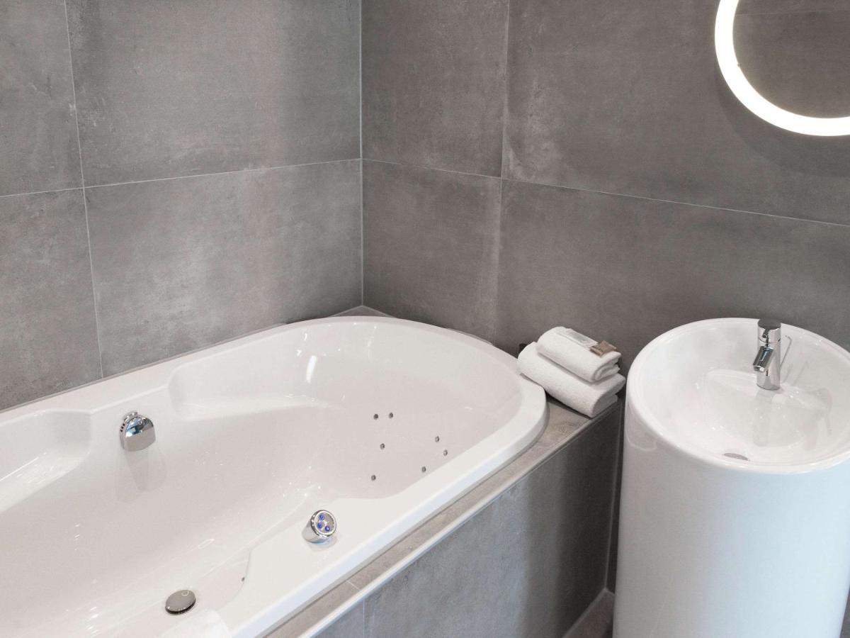 Ibis Styles Nivelles Hotell Exteriör bild